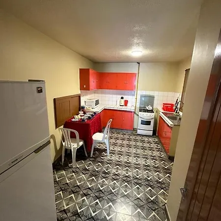 Acogedor Dpto. Con Jardin P.Baja Apartment Cochabamba Exterior photo